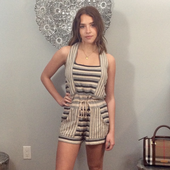 Marc Jacobs neutral toned romper, size S - Picture 2 of 5